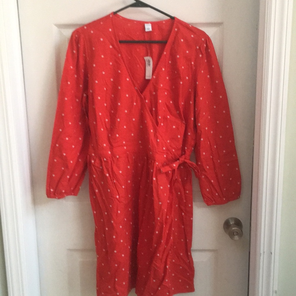 Red with white flowers linen wrap dress - size lg
